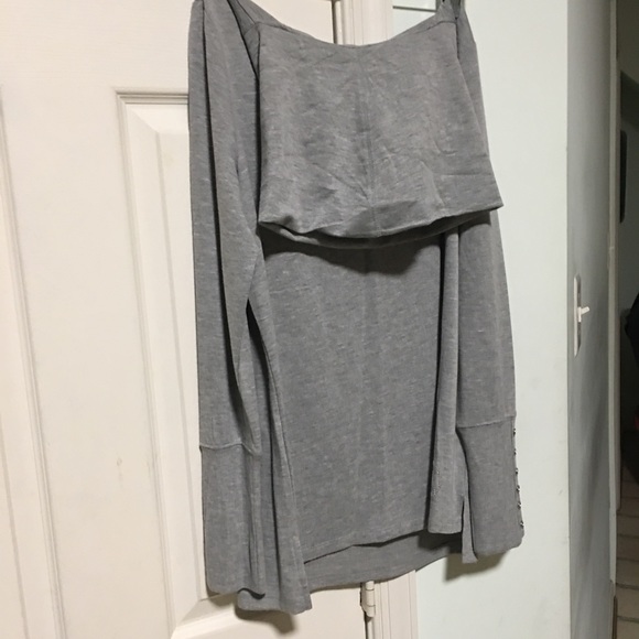 Firm Price !MIchael Kors  Light Turtle neck woman’s M - Picture 6 of 11